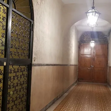 Apartment Alfieri 10 Due Passi Da Colosseo Rome