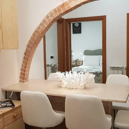 Alfieri 10 Due Passi Da Colosseo Apartment Rome