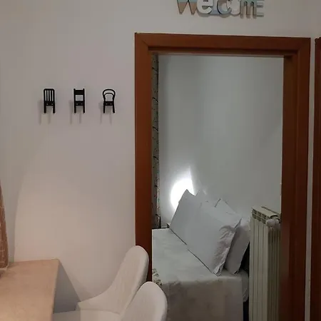 Apartment Alfieri 10 Due Passi Da Colosseo
